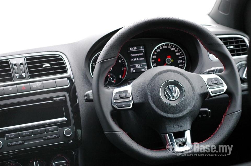 Volkswagen Polo GTI Mk5 (2011) Interior