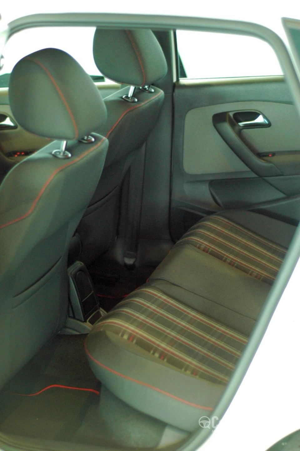 Volkswagen Polo GTI Mk5 (2011) Interior