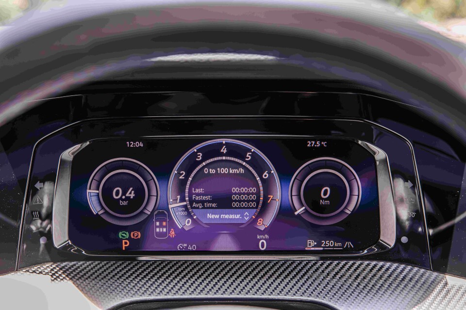 Volkswagen Golf R Mk8.5 R (2026) Interior