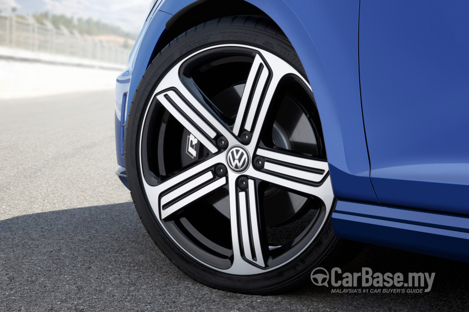 Volkswagen Golf R Mk7 R (2014) Exterior