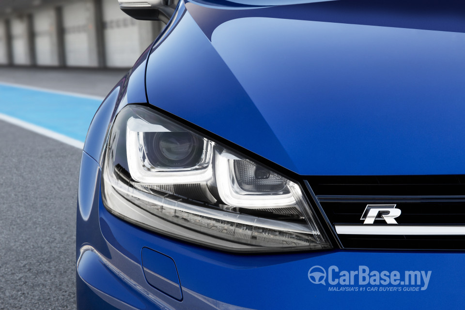 Volkswagen Golf R Mk7 R (2014) Exterior