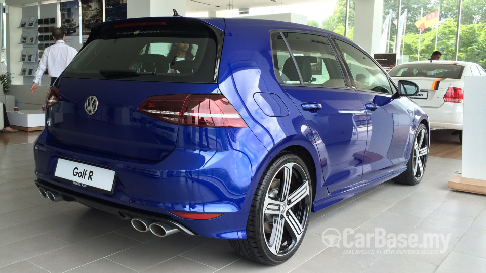 Volkswagen Golf R Mk7 R (2014) Exterior