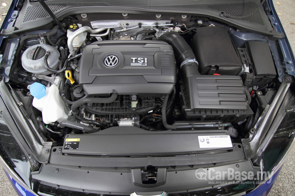 Volkswagen Golf R Mk7 R (2014) Exterior