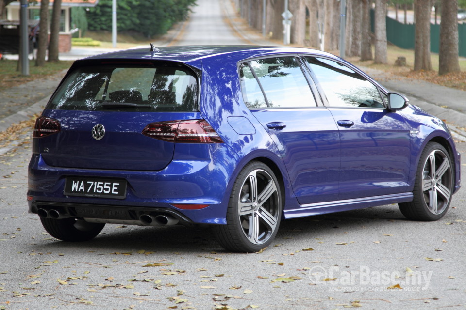 Volkswagen Golf R Mk7 R (2014) Exterior