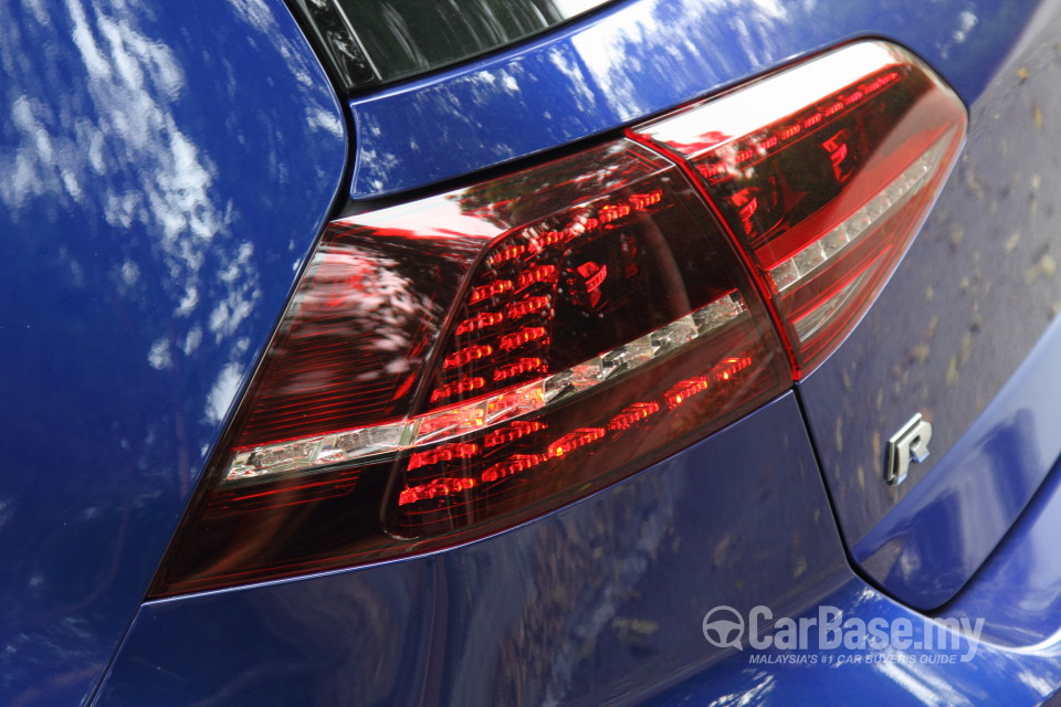 Volkswagen Golf R Mk7 R (2014) Exterior