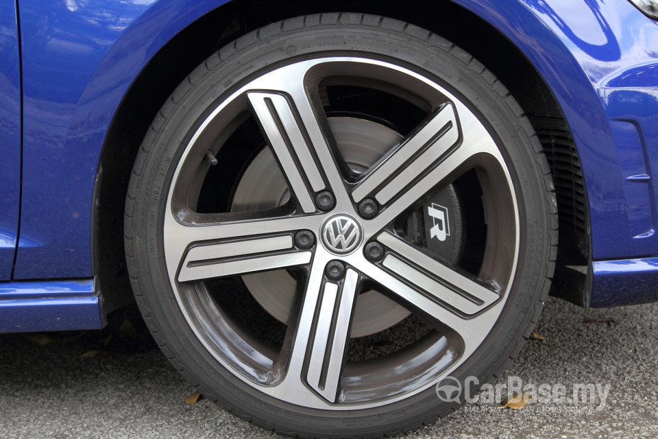 Volkswagen Golf R Mk7 R (2014) Exterior