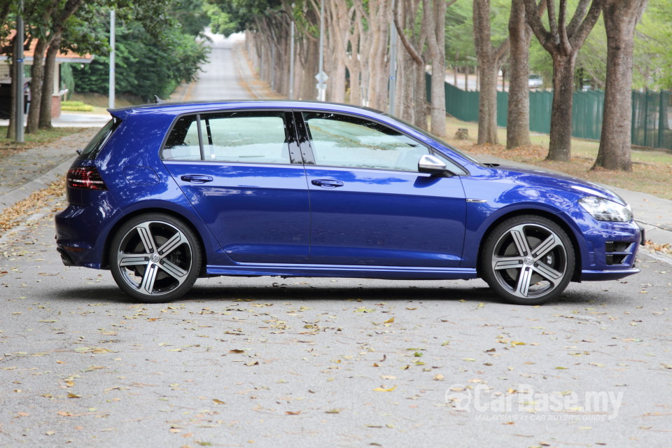 Volkswagen Golf R Mk7 R (2014) Exterior