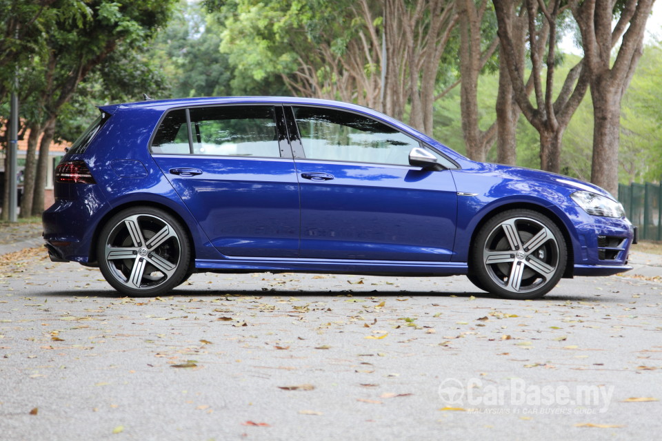 Volkswagen Golf R Mk7 R (2014) Exterior