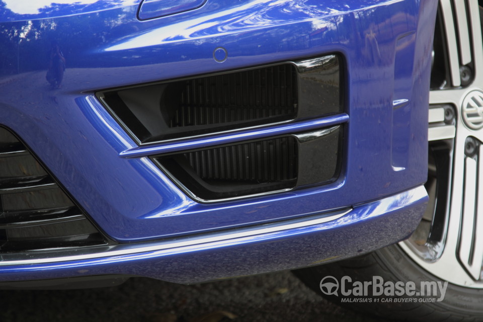 Volkswagen Golf R Mk7 R (2014) Exterior