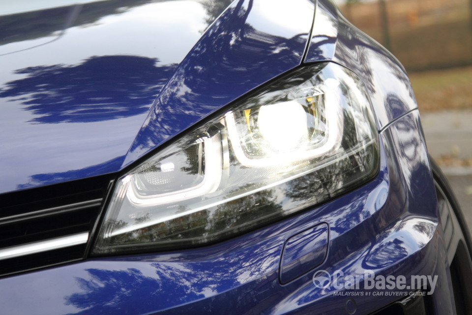 Volkswagen Golf R Mk7 R (2014) Exterior