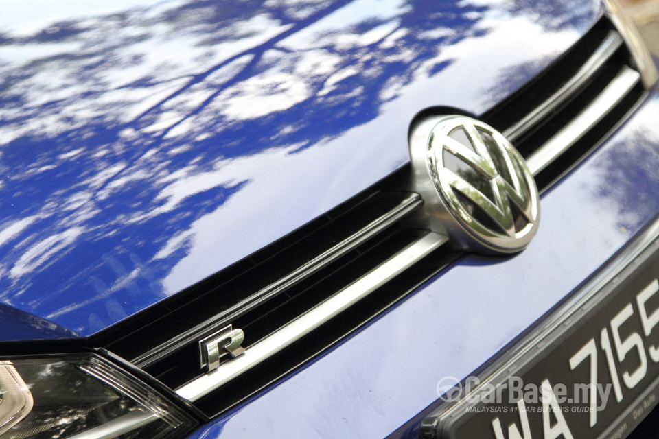 Volkswagen Golf R Mk7 R (2014) Exterior