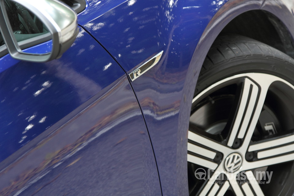 Volkswagen Golf R Mk7 R (2014) Exterior