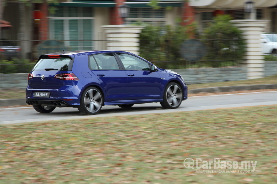 Volkswagen Golf R Mk7 R (2014) Exterior