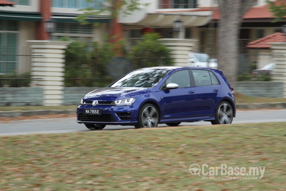 Volkswagen Golf R Mk7 R (2014) Exterior