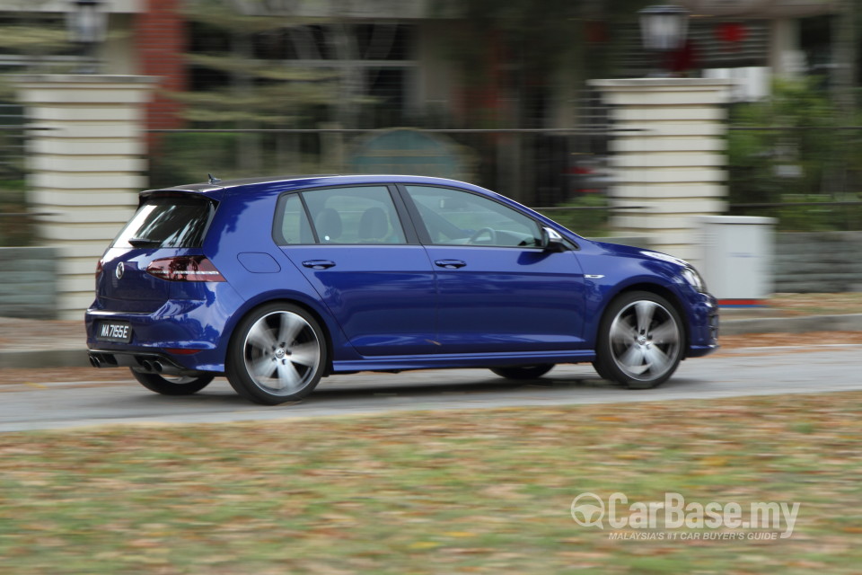 Volkswagen Golf R Mk7 R (2014) Exterior