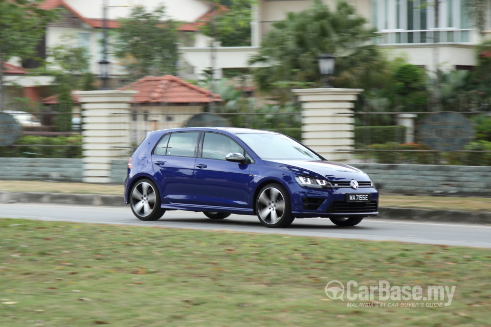 Volkswagen Golf R Mk7 R (2014) Exterior