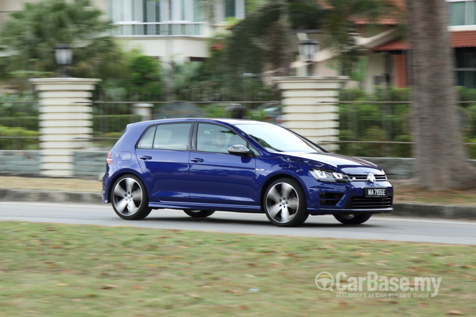 Volkswagen Golf R Mk7 R (2014) Exterior