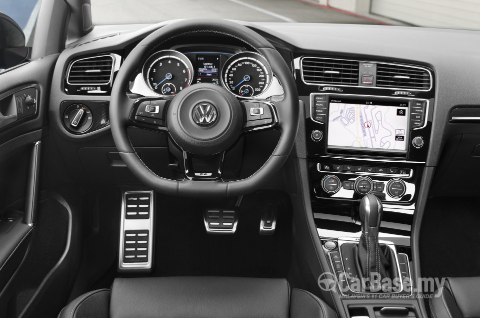 Volkswagen Golf R Mk7 R (2014) Interior