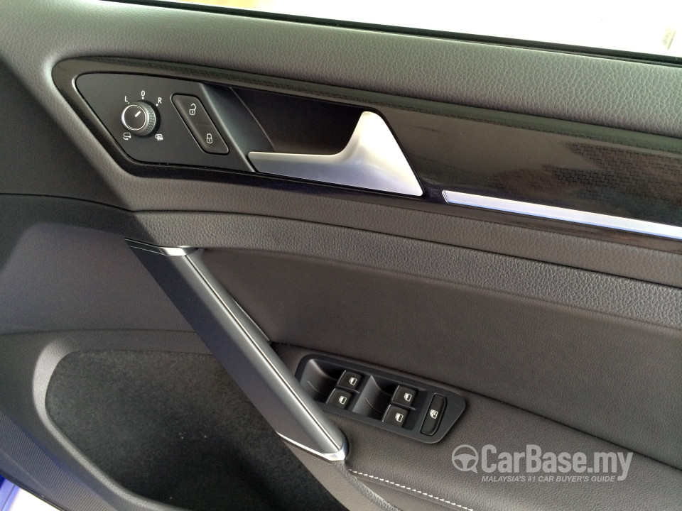 Volkswagen Golf R Mk7 R (2014) Interior