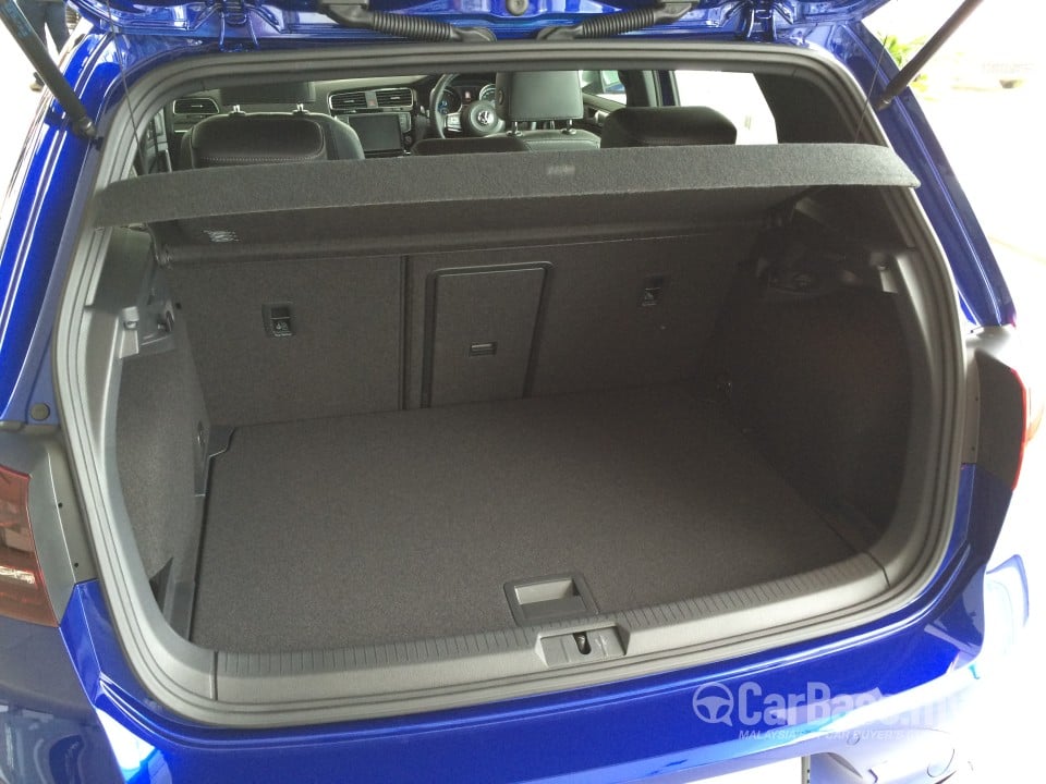 Volkswagen Golf R Mk7 R (2014) Interior