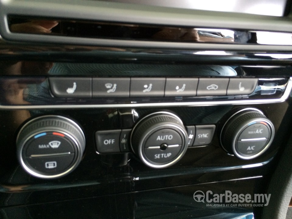 Volkswagen Golf R Mk7 R (2014) Interior