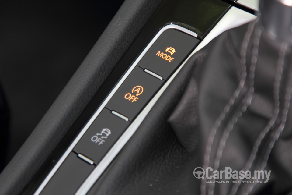 Volkswagen Golf R Mk7 R (2014) Interior