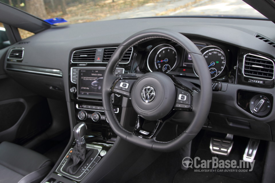 Volkswagen Golf R Mk7 R (2014) Interior