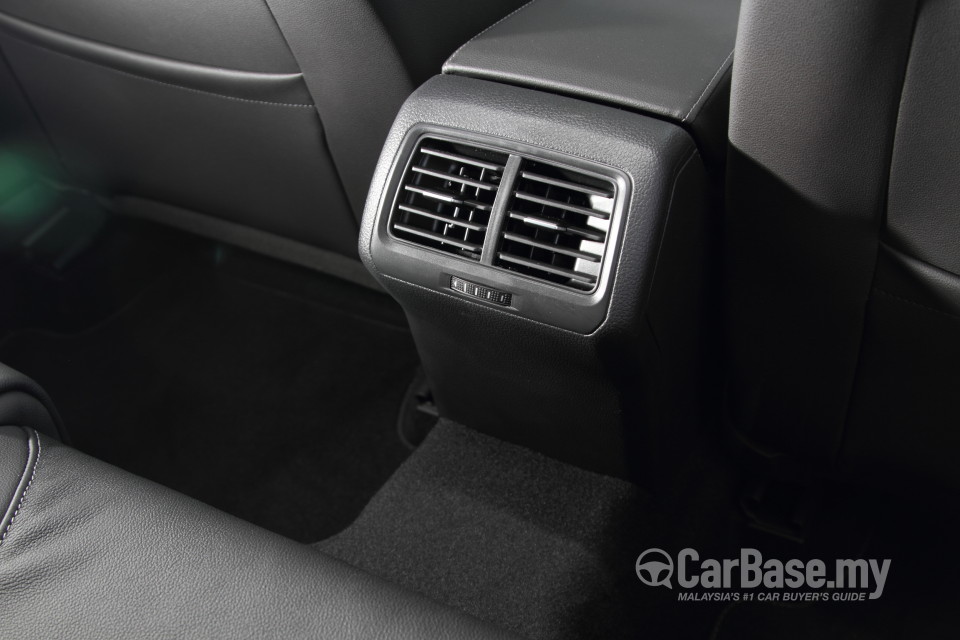 Volkswagen Golf R Mk7 R (2014) Interior