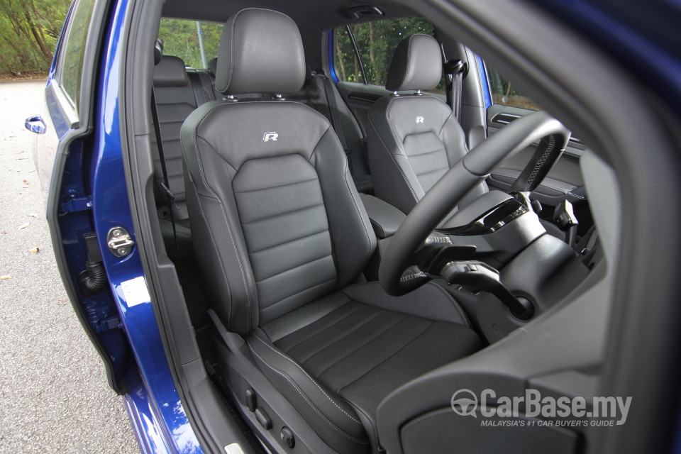 Volkswagen Golf R Mk7 R (2014) Interior