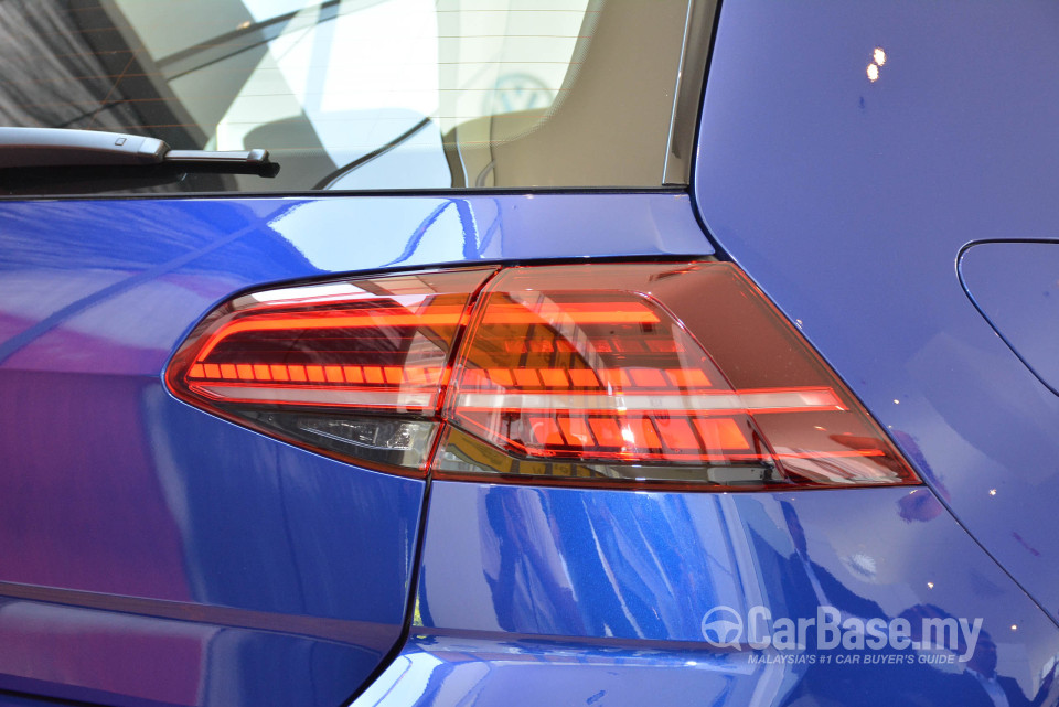 Volkswagen Golf R Mk7.5 R (2018) Exterior