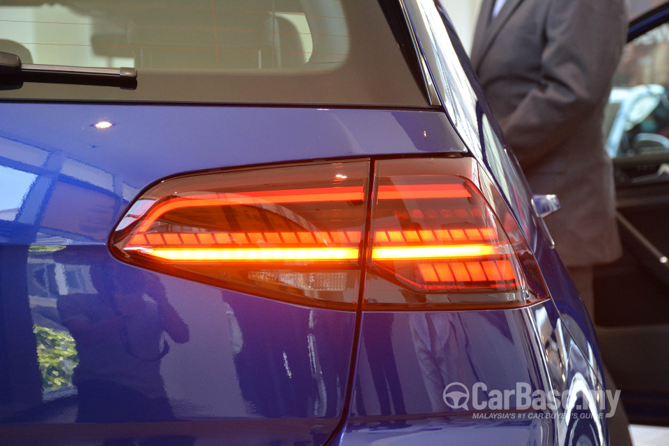 Volkswagen Golf R Mk7.5 R (2018) Exterior