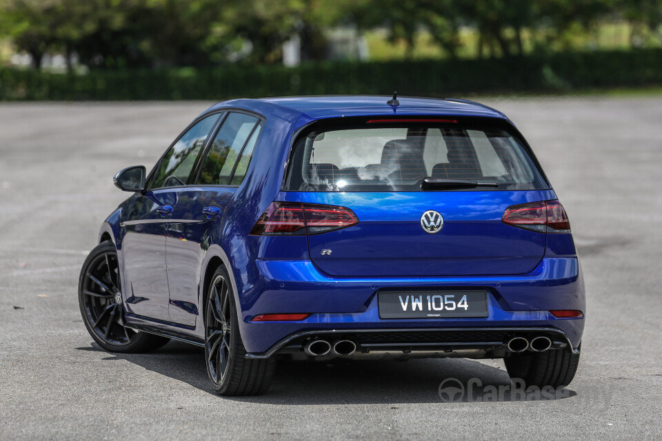 Proton Preve P3-21A (2012) Exterior