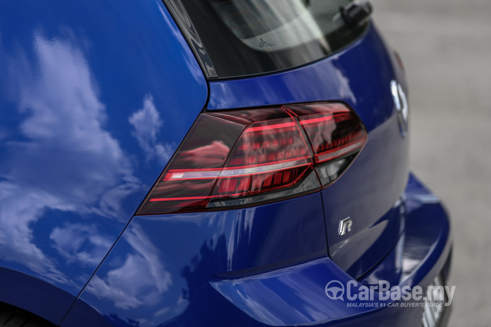 Volkswagen Golf R Mk7.5 R (2018) Exterior