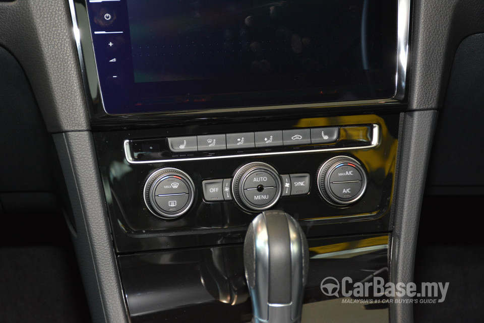 Volkswagen Golf R Mk7.5 R (2018) Interior