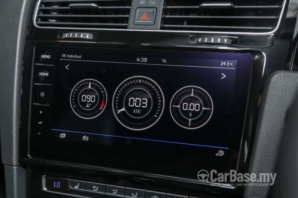 Volkswagen Golf R Mk7.5 R (2018) Interior