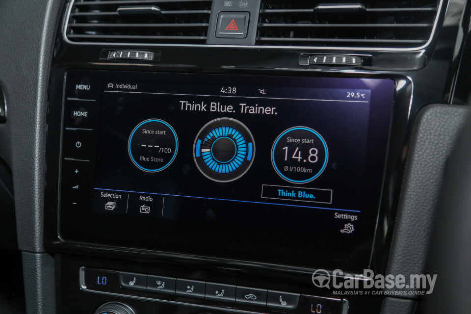 Volkswagen Golf R Mk7.5 R (2018) Interior