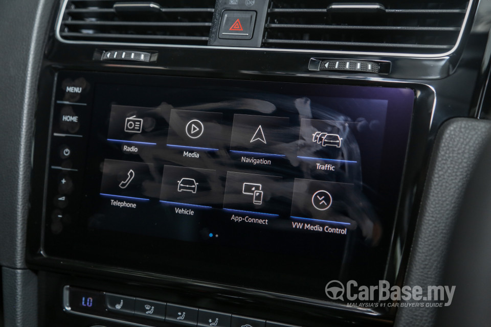 Volkswagen Golf R Mk7.5 R (2018) Interior