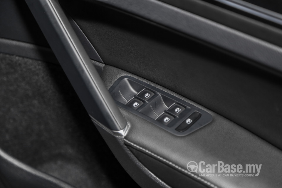 Volkswagen Golf R Mk7.5 R (2018) Interior