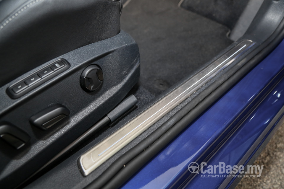 Volkswagen Golf R Mk7.5 R (2018) Interior