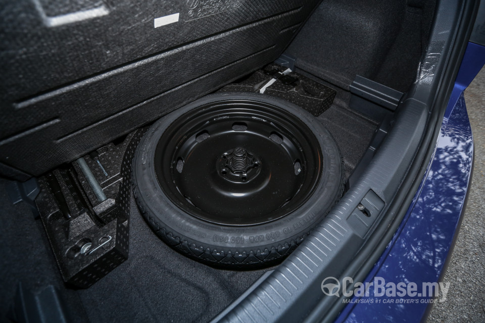 Volkswagen Golf R Mk7.5 R (2018) Interior