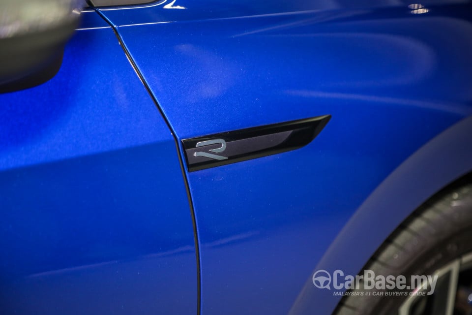 Volkswagen Golf R Mk8 R (2022) Exterior