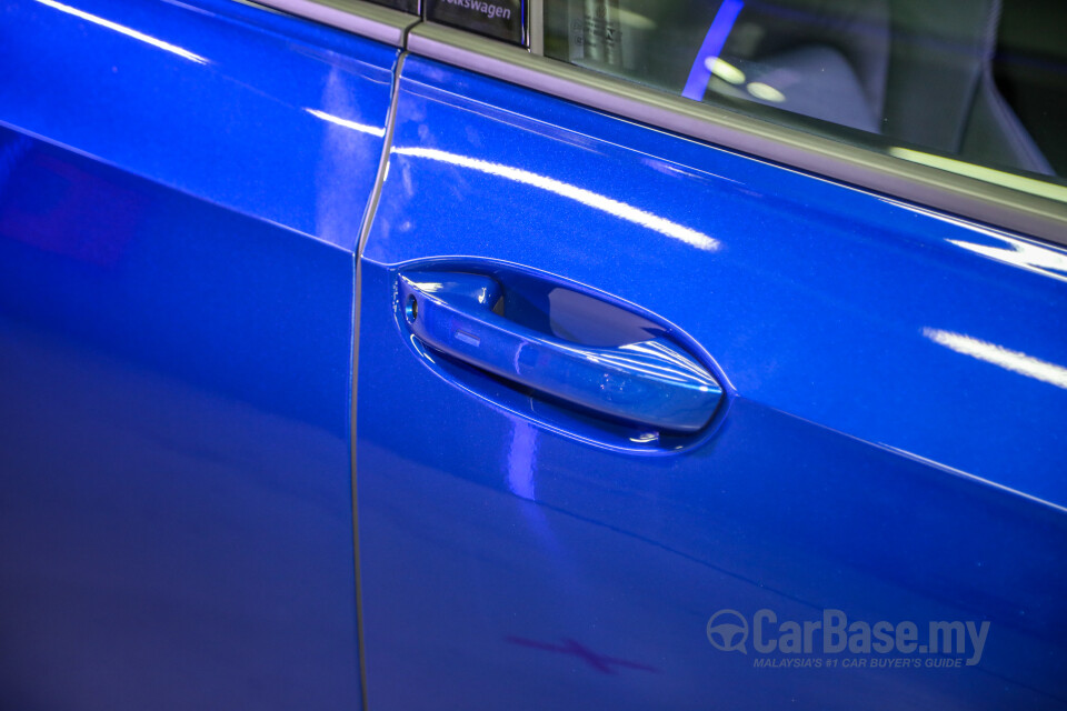 Volkswagen Golf R Mk8 R (2022) Exterior