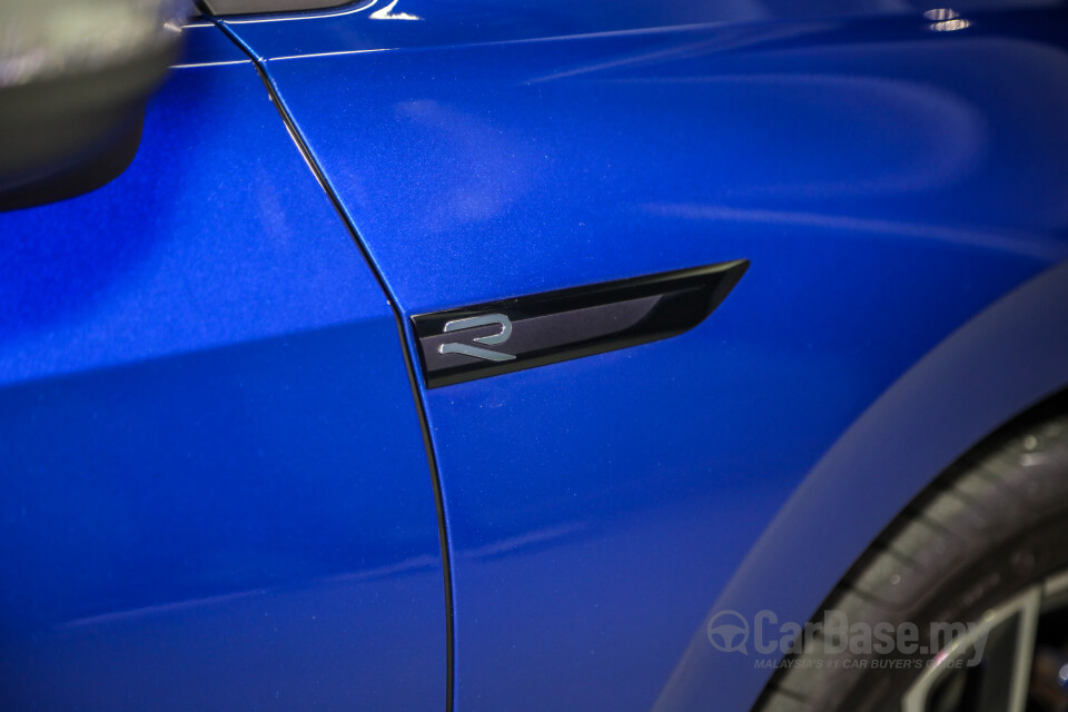 Volkswagen Golf R Mk8 R (2022) Exterior