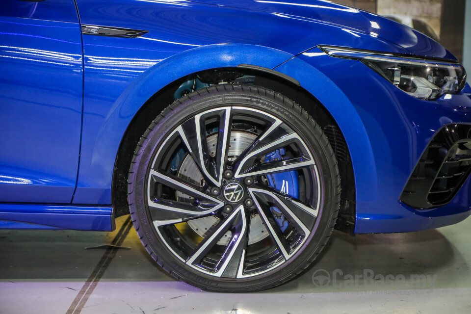 Volkswagen Golf R Mk8 R (2022) Exterior