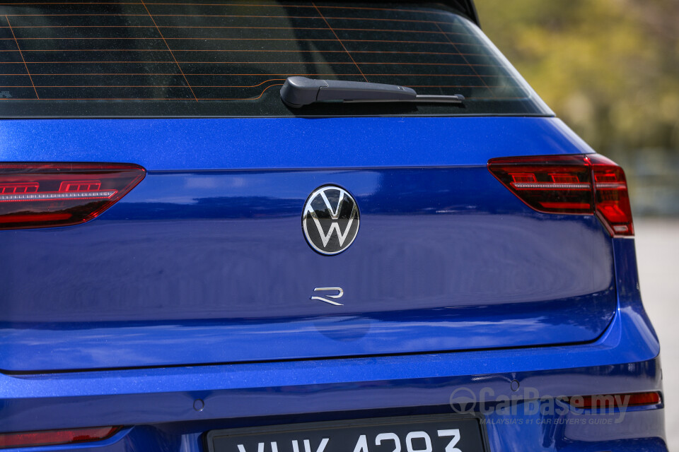 Volkswagen Golf R Mk8 R (2022) Exterior