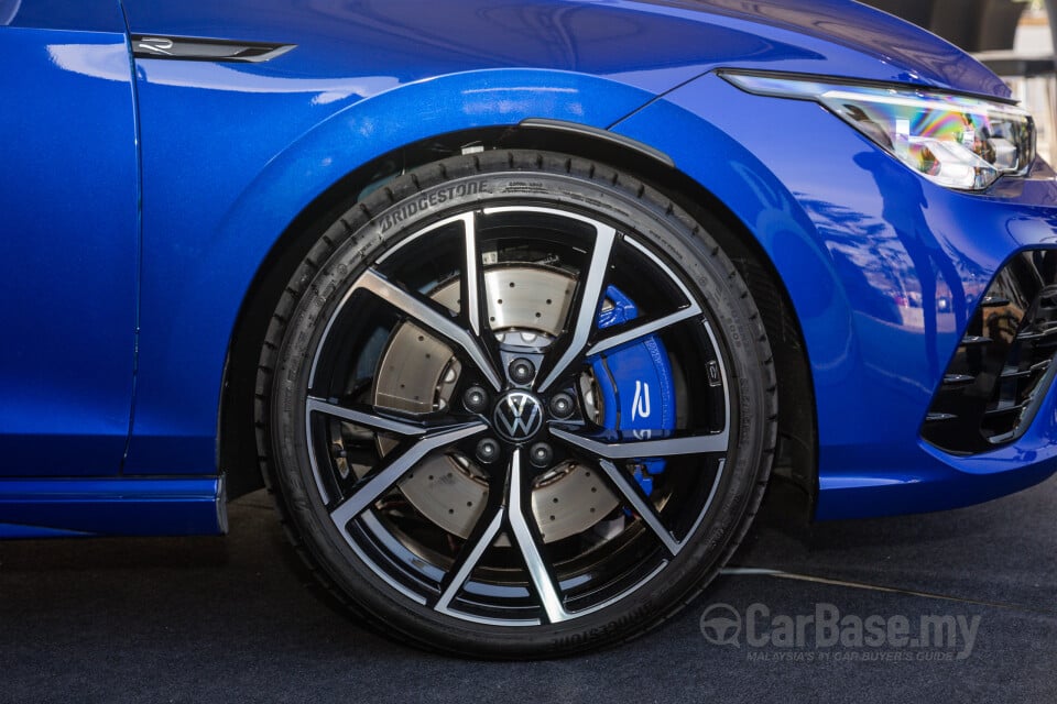 Volkswagen Golf R Mk8 R (2022) Exterior