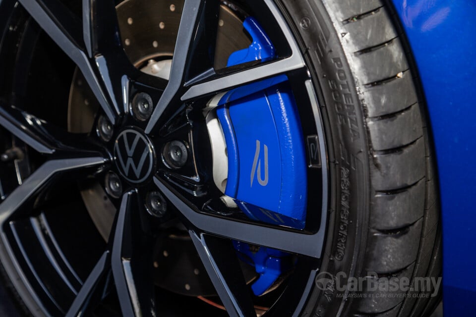 Volkswagen Golf R Mk8 R (2022) Exterior