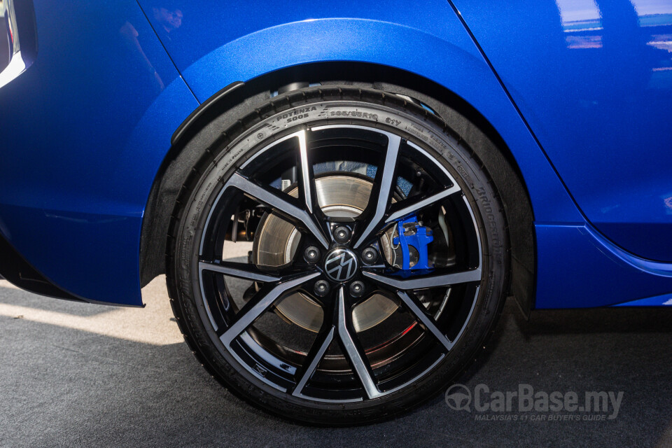 Volkswagen Golf R Mk8 R (2022) Exterior
