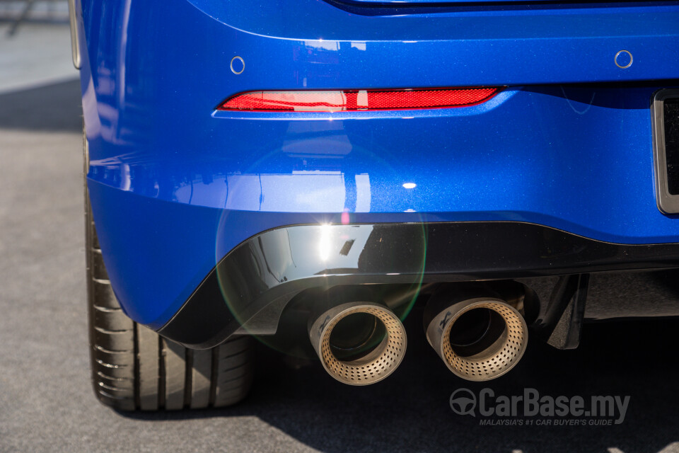 Volkswagen Golf R Mk8 R (2022) Exterior