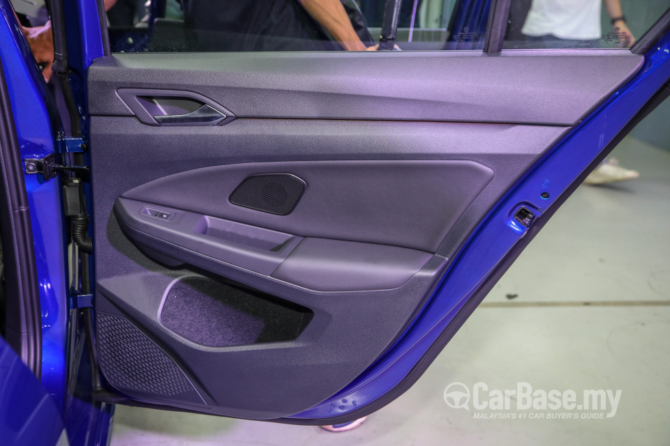 Volkswagen Golf R Mk8 R (2022) Interior